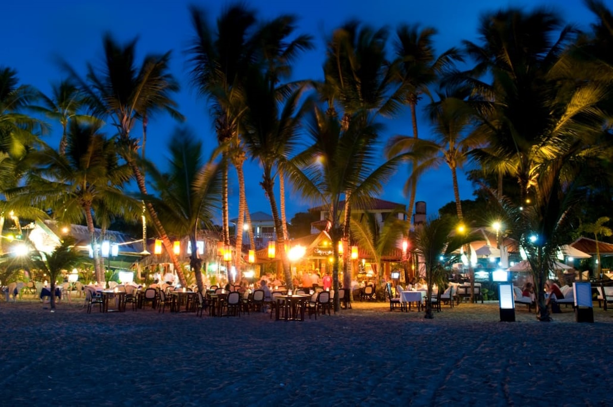 Live music performance in a Dominican bar